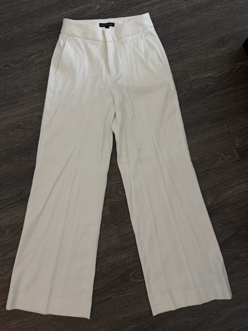 Banana Republic Women's Straight Leg Pants in White